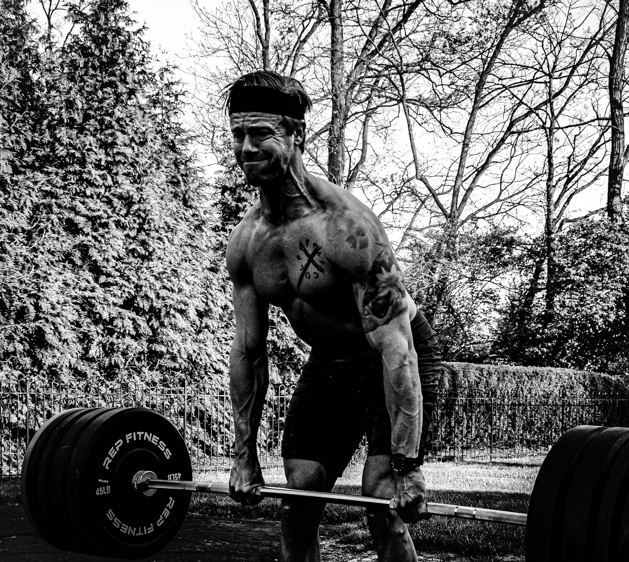 deadlifts - essential for minimalist and non-minimalist routines alike